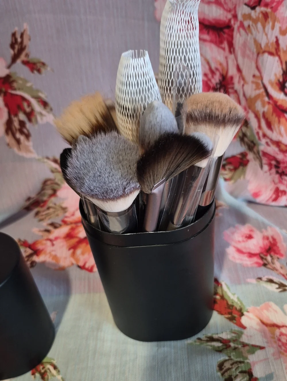 BS-MALL Makeup Brush Set with Black Case - Pink/White Brush Heads
